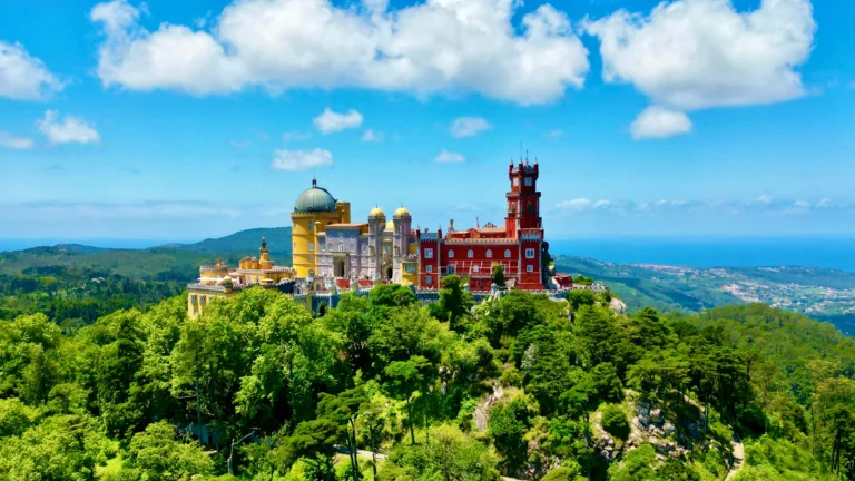 walk to pena palace