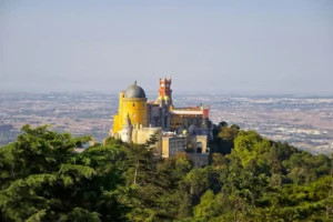Is it better to go to Sintra Pena Palace in the morning or afternoon?